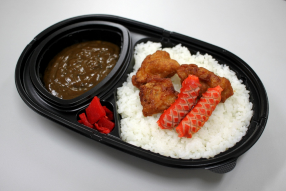 金沢カレー_からあげ&ウインナー